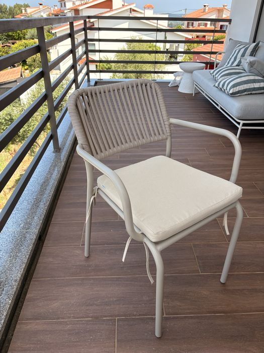 Conjunto de Mesa de Jardim