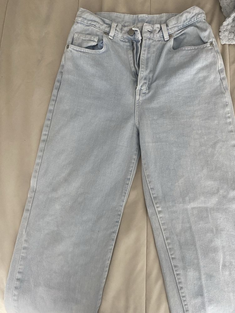 calça de ganga azul claro tamanho 34 wide