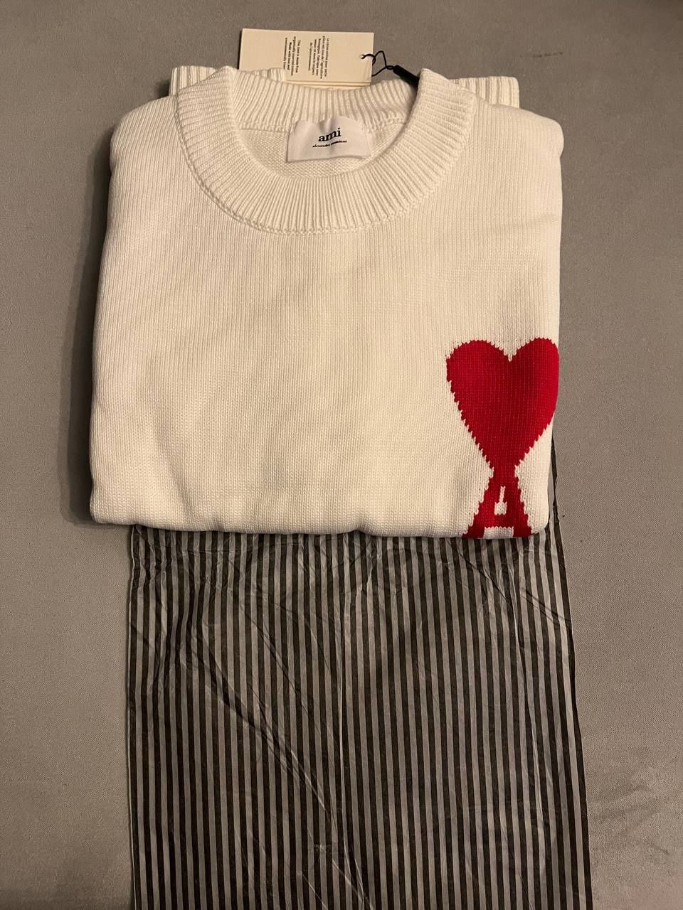 Ami Paris Sweter