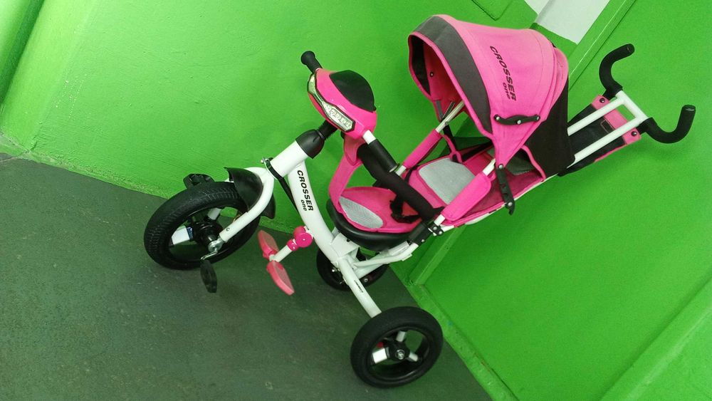 Велосипед с родит. ручкой Crosser от 1-3лет, отличное сост.+подарок