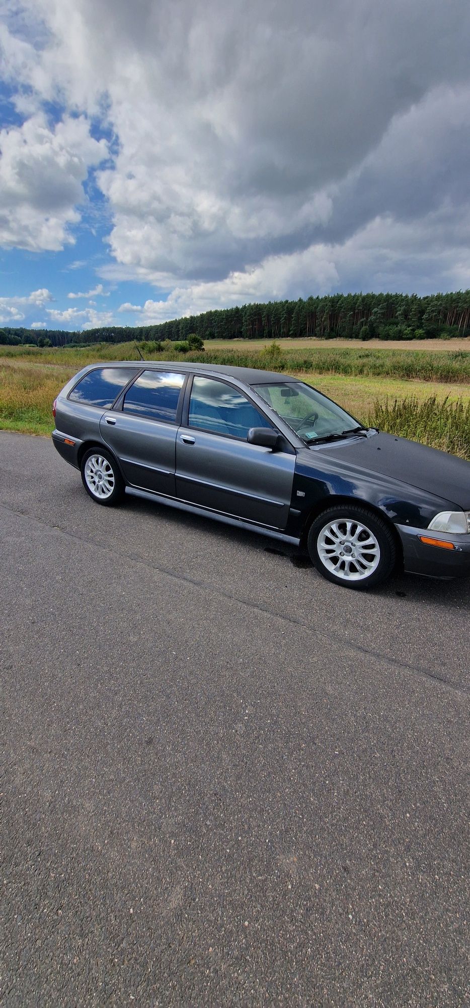 Volvo v40 2003 r diesel