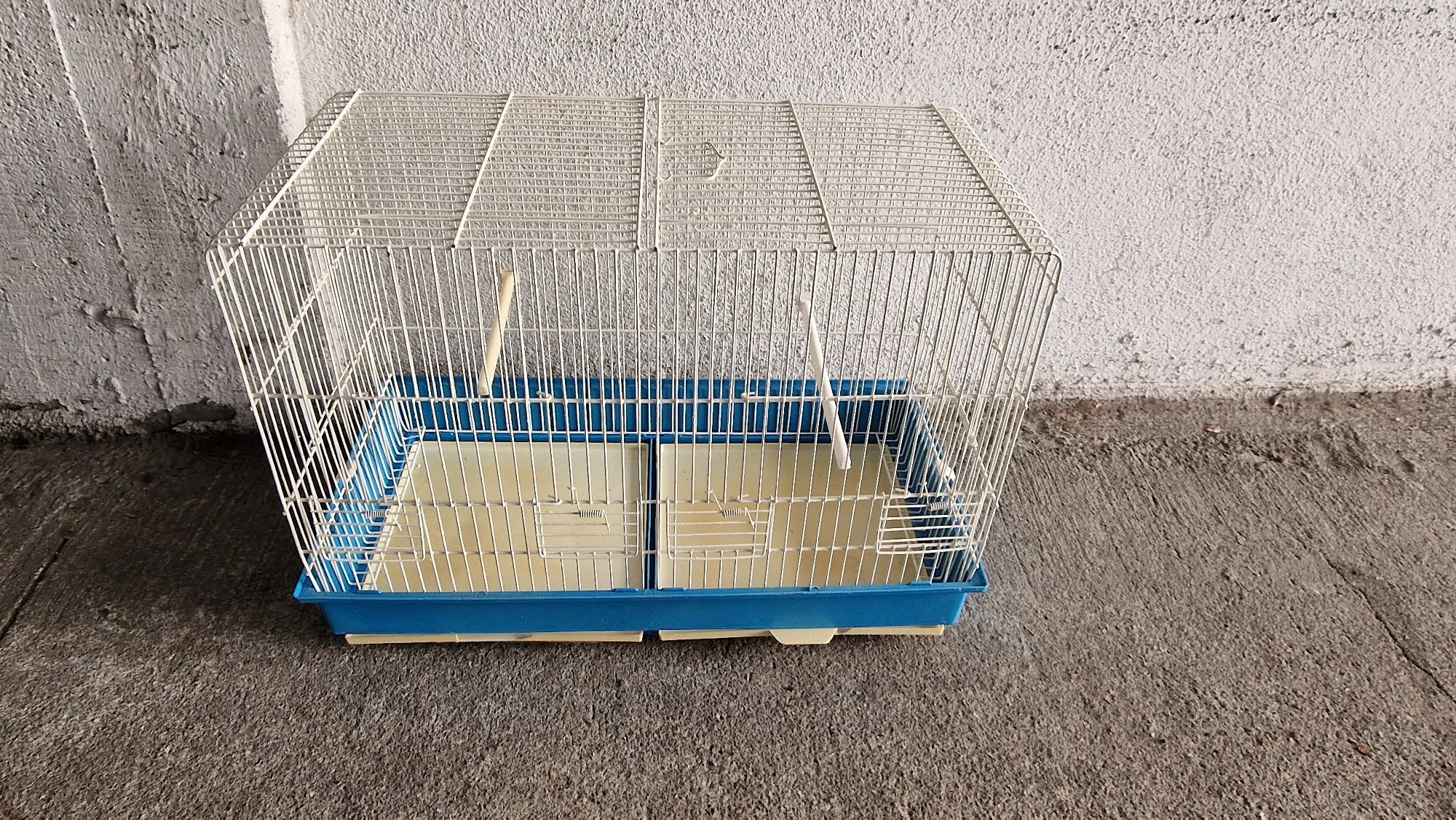 Vendo  gaiola 39x54x29,5 sem acessórios