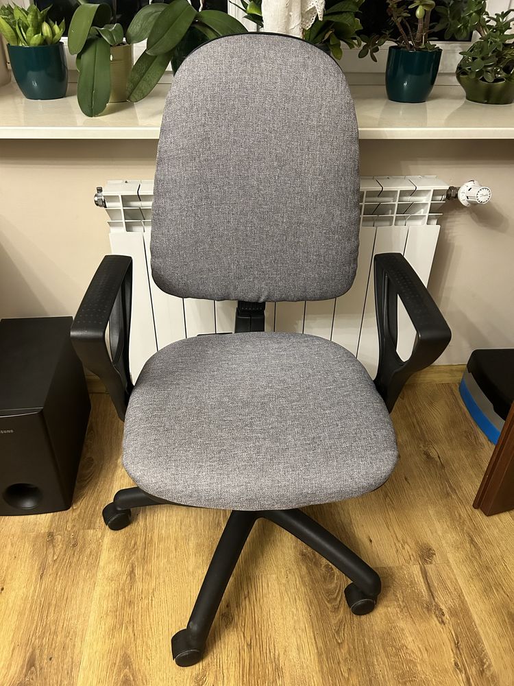 Krzesło obrotowe - biurowe