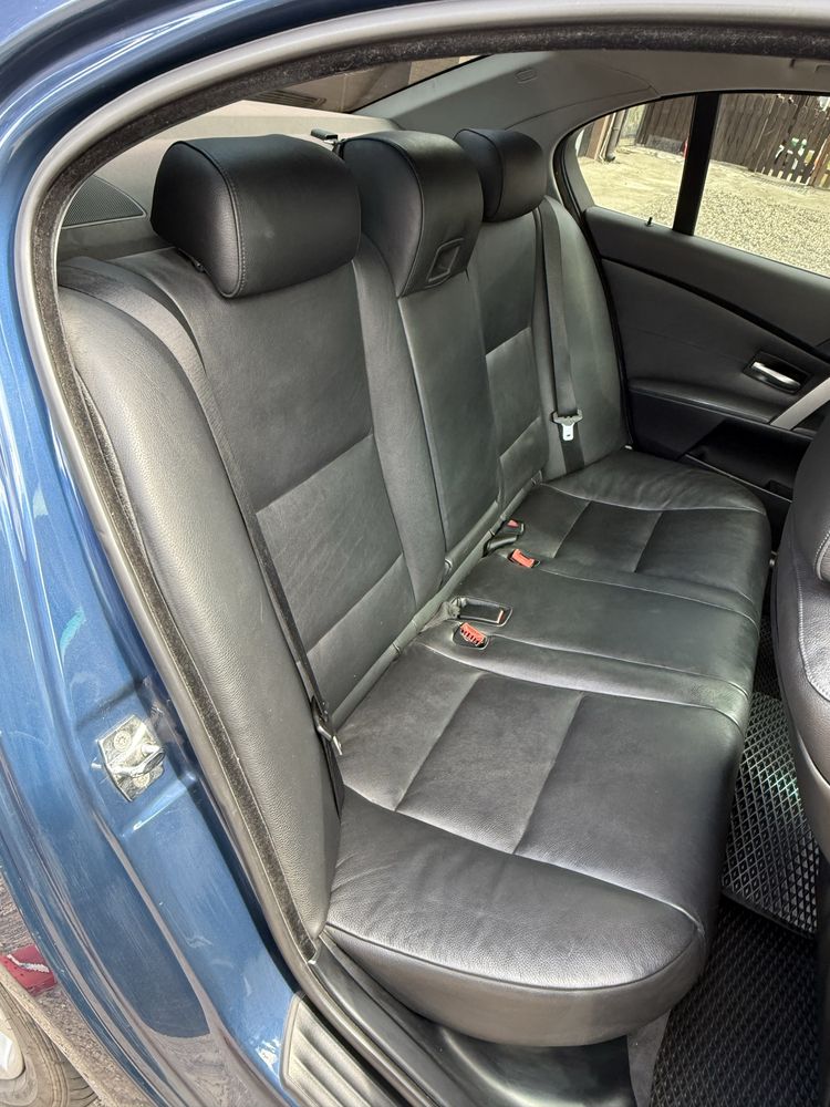BMW E60 Mystic Blue