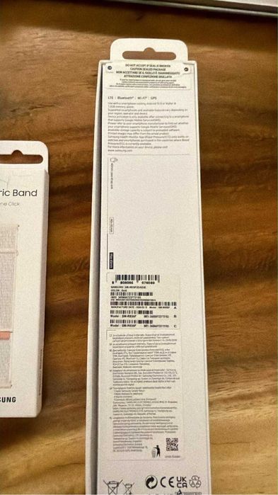 Samsung Galaxy Z flip6 + galaxy watch 6