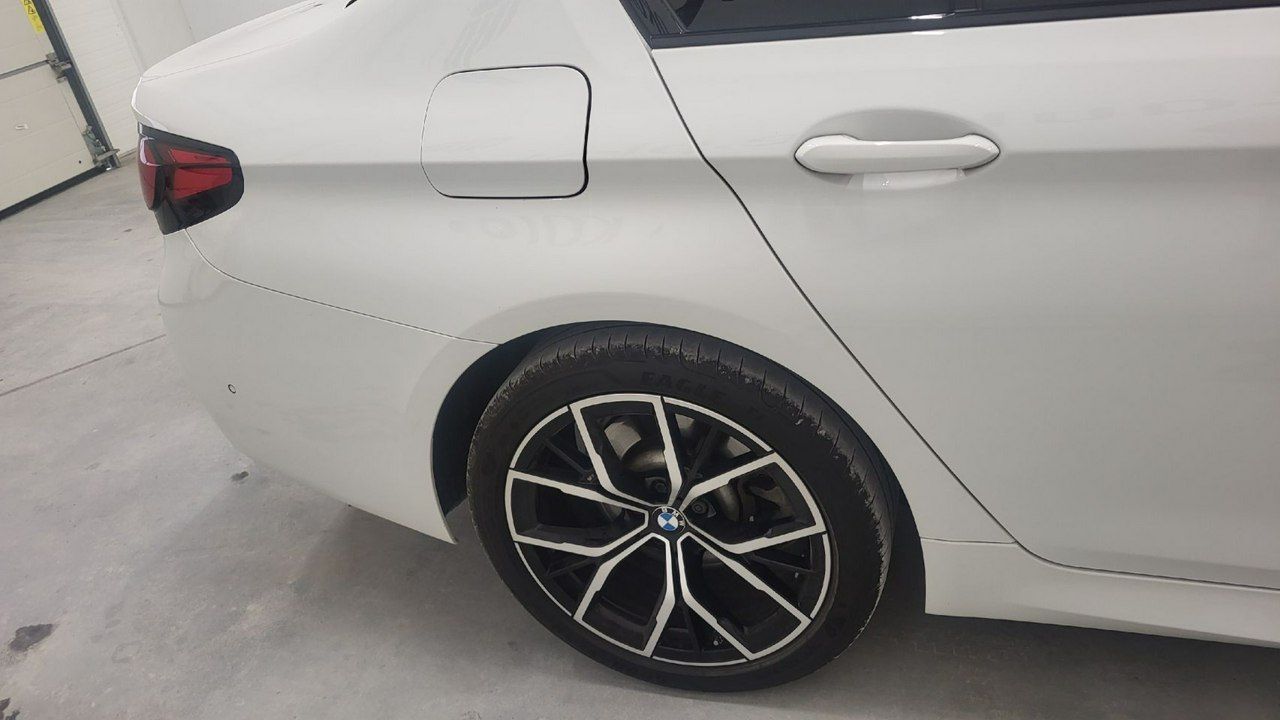 BMW Seria 5 d xDrive mHEV M Sport sport-aut