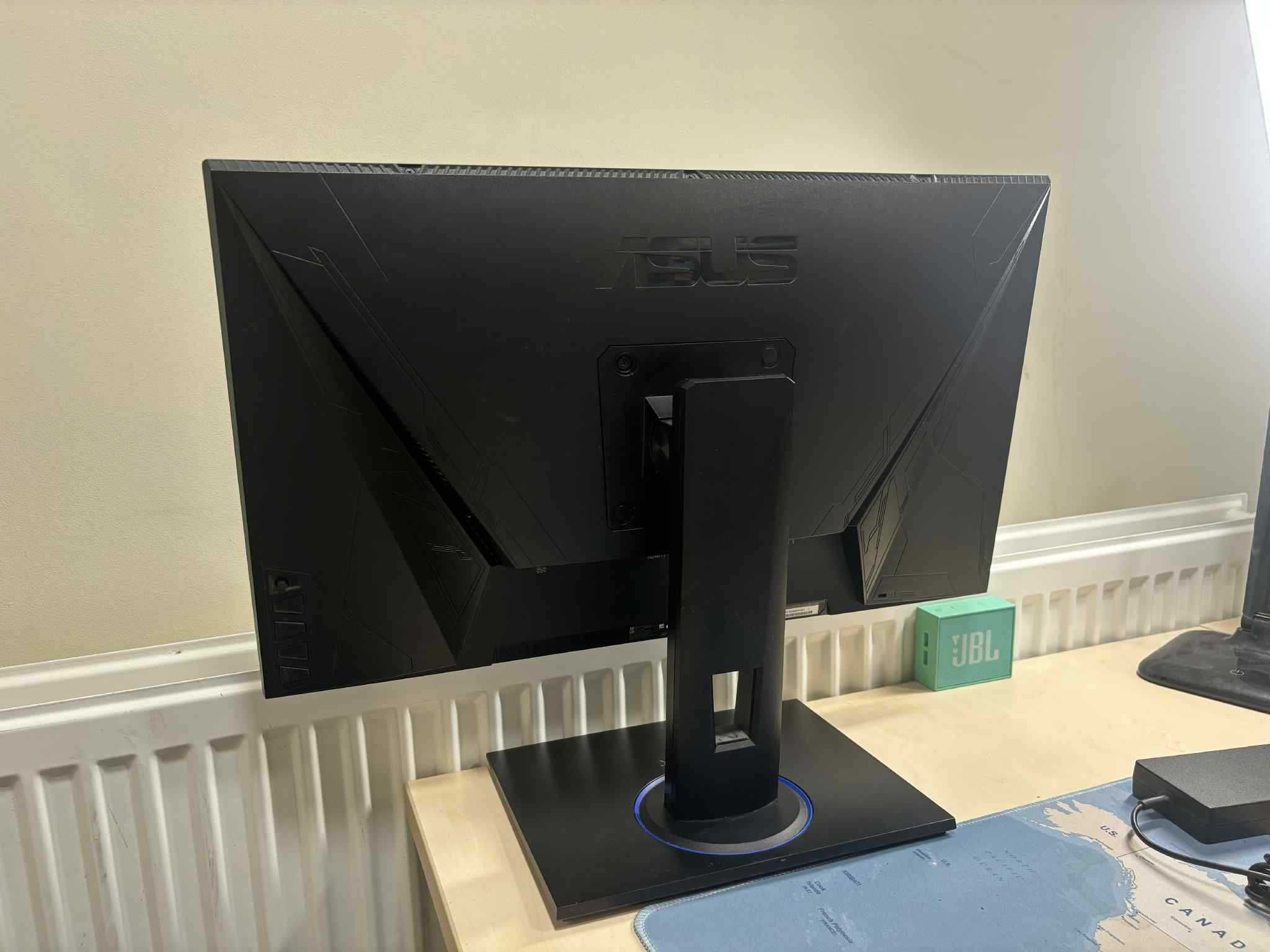 Monitor ASUS VG245He 1ms FREESYNC FHD 24"