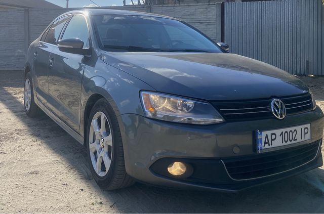 Volkswagen Jetta Дизель 2.0