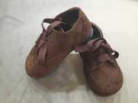 Стильне шкіряне дитяче взуття GOCCO 19 розмір