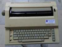 Vendo máquina de escrever TA Adler Gabriele 7007