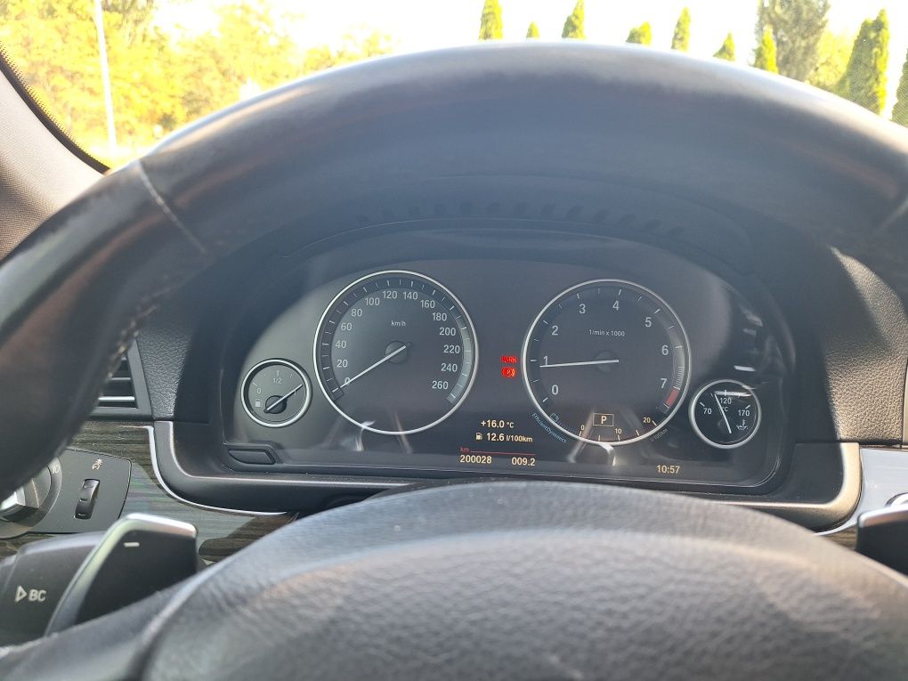 BMW 520 i, бензин офіційна