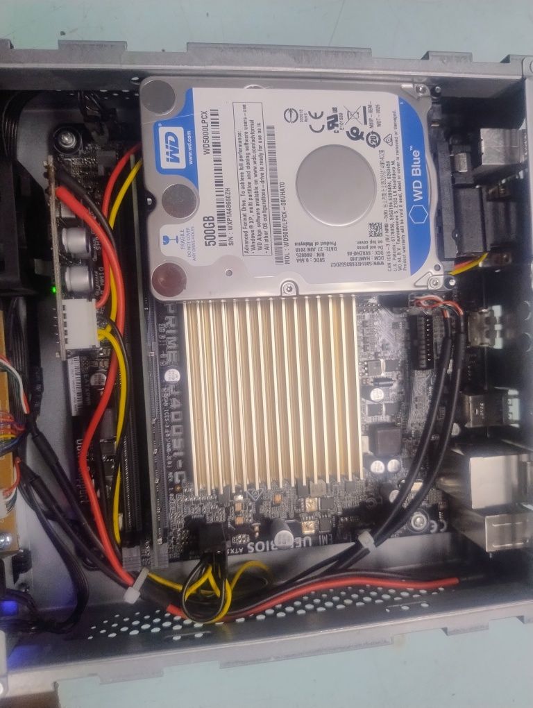 Системні блоки mini ATX  різні