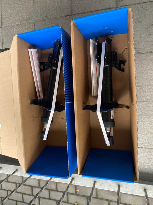 Продам НОВІ передні амортизатори Sachs!  317157 та 317158
