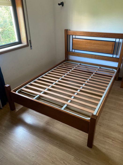 Cama Casal + Comoda