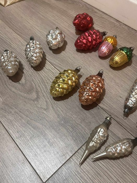 Zestaw bombek z okresu PRL