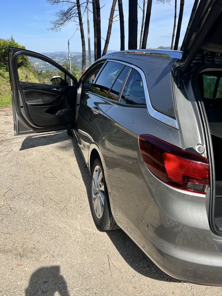 Opel astra sports trourer 1.6 110cv 2017