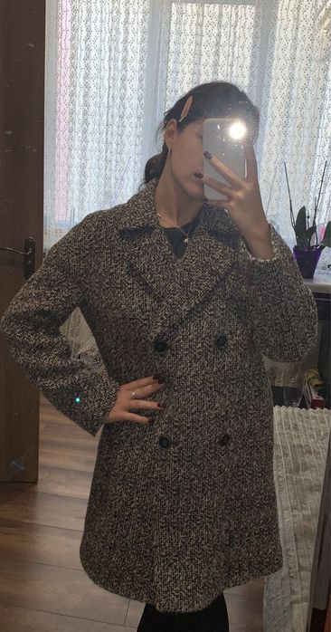 Пальто демісезонне