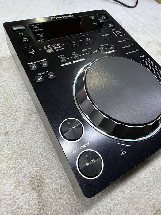 1x Pioneer Cdj-350