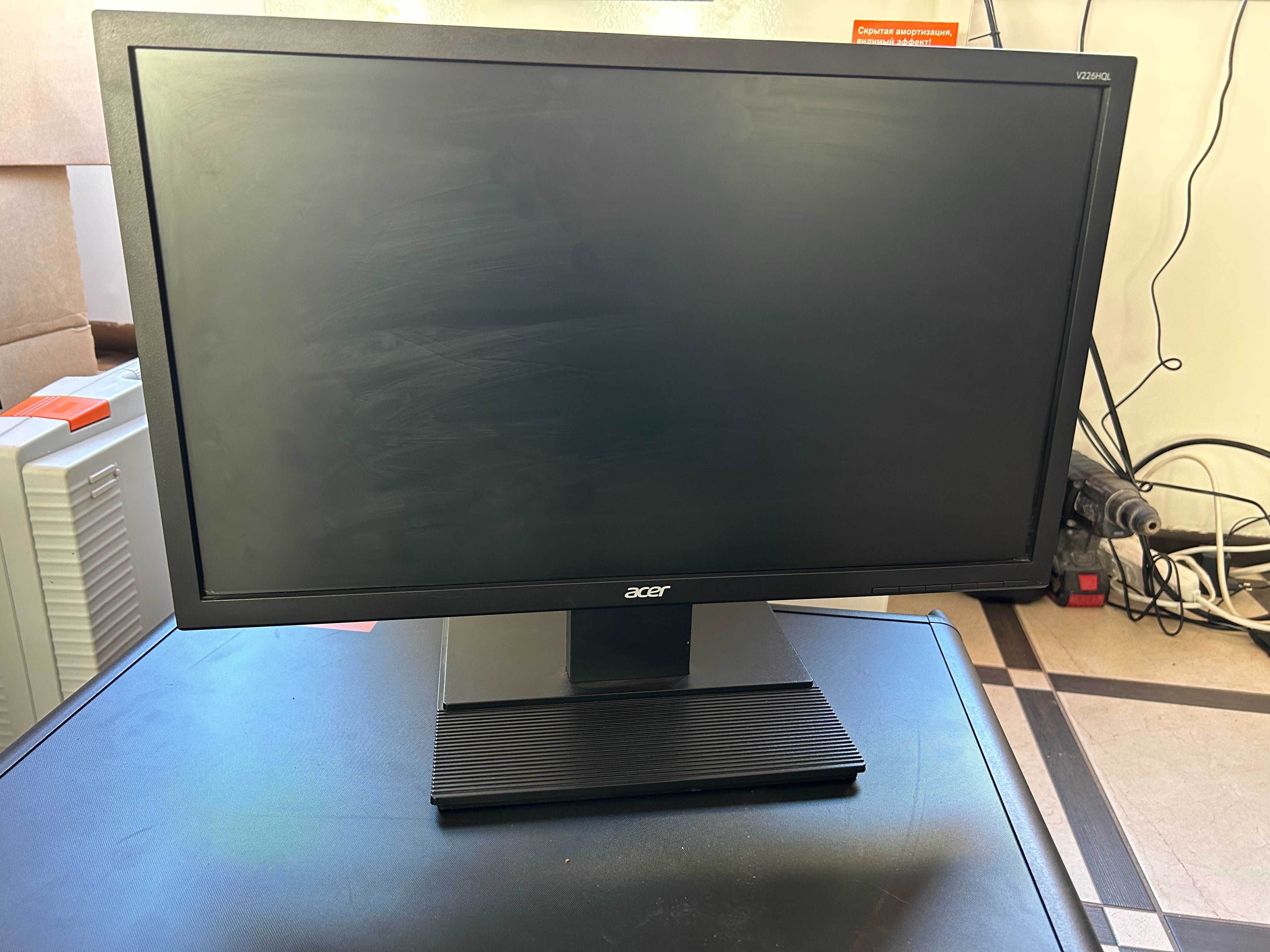 Комп'ютер з монітором. SSD 120, HDD 500, DDR3 8GB, 4GB Graphics 3.4Ghz