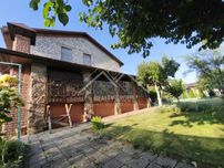Продається дача з потенціалом під заміський будинок, Нива