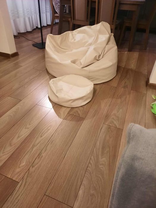 Pufa worek z podnóżkiem xxl beżowa ekoskóra