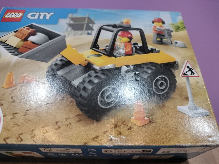 LEGO City 60450 Żółta ładowarka kołowa