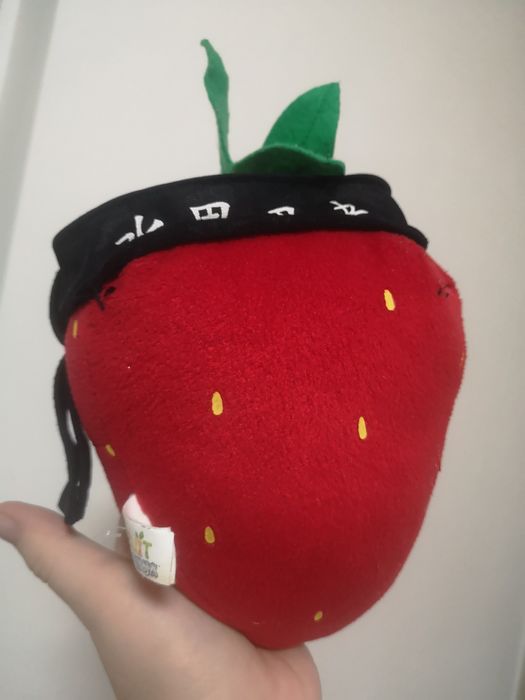 Ніндзя фрукт полуниця ninja fruit м'яка іграшка з шариками всередині