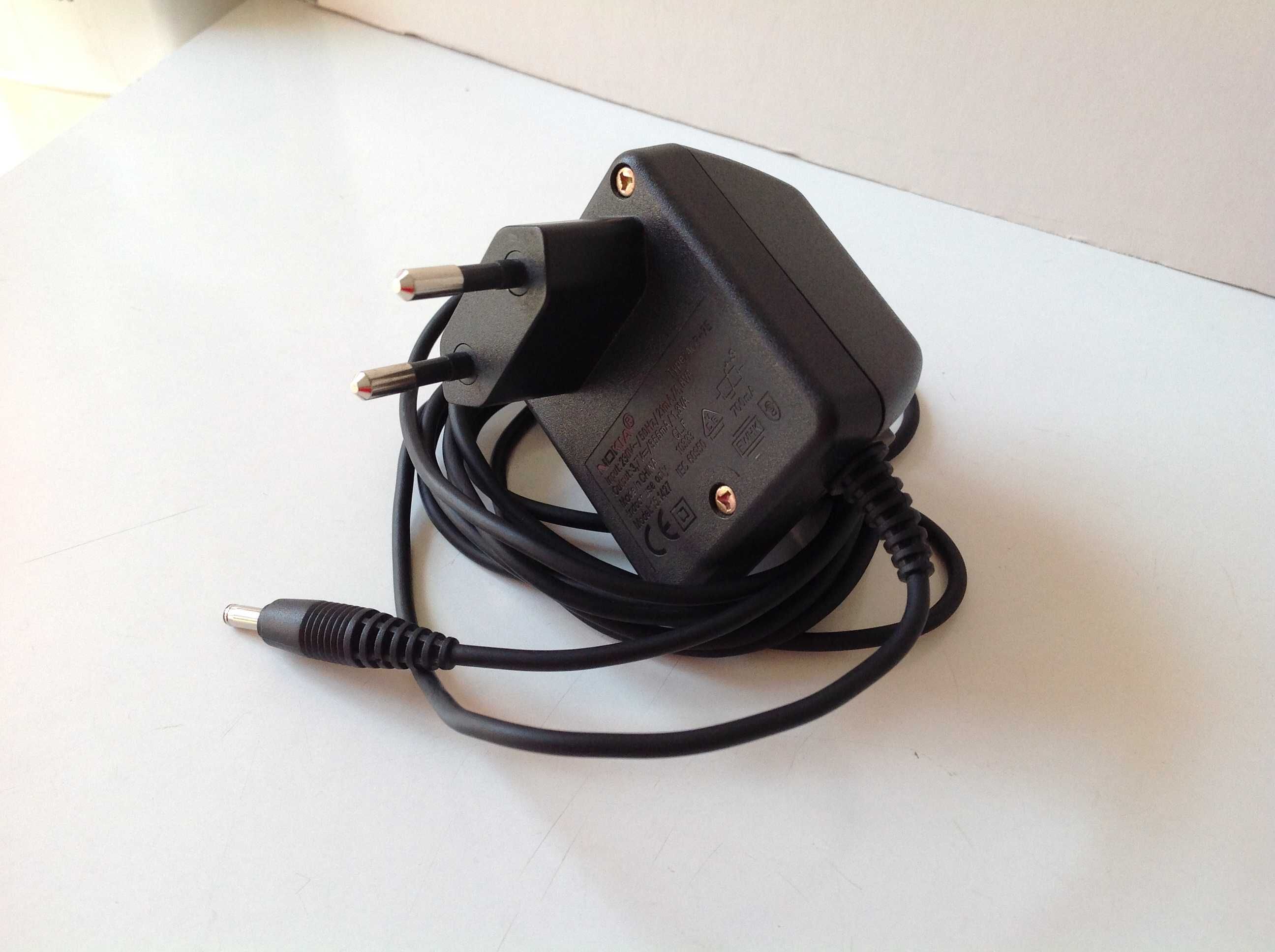 Carregador Nokia ACP-7E