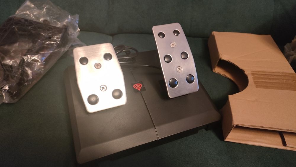 Kierownica do gier Genesis Seaborg 400, używana, jak nowa