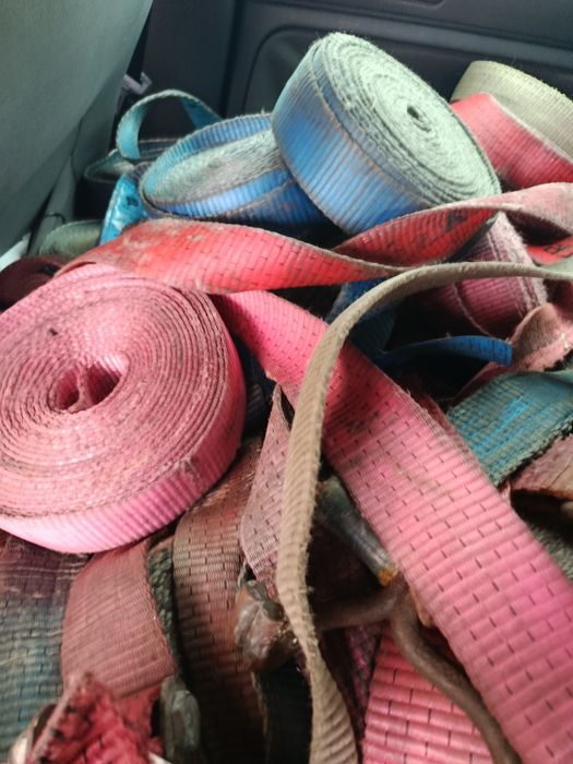 Pasy transportowe tylko 5zl. Szt. 
Klamry nadciągające 
10zl. Szt. 
K