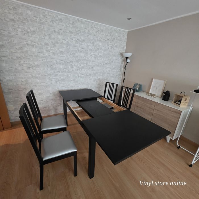 Mesa e 4 cadeiras extensível 140cm/220cm