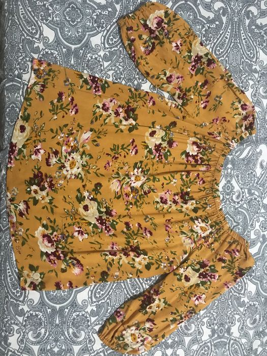 Blusa com flores Lanidor