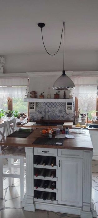 Lampa do salonu pająk