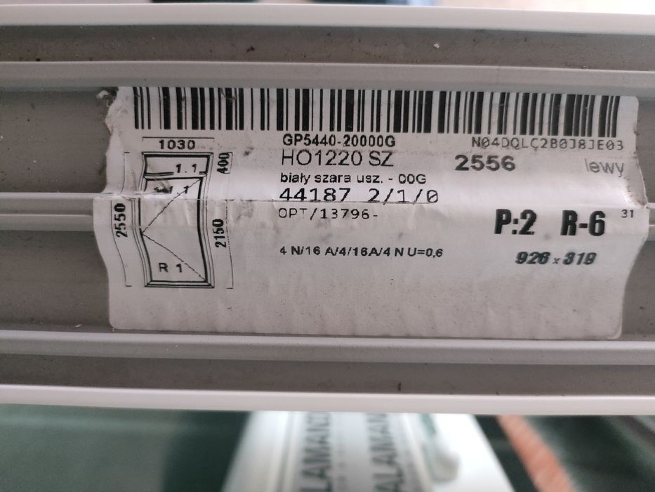 Okno balkonowe 3szybowe, białe z naświetlem gornym