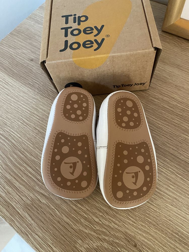 Tip toey joey - calçado respeitador