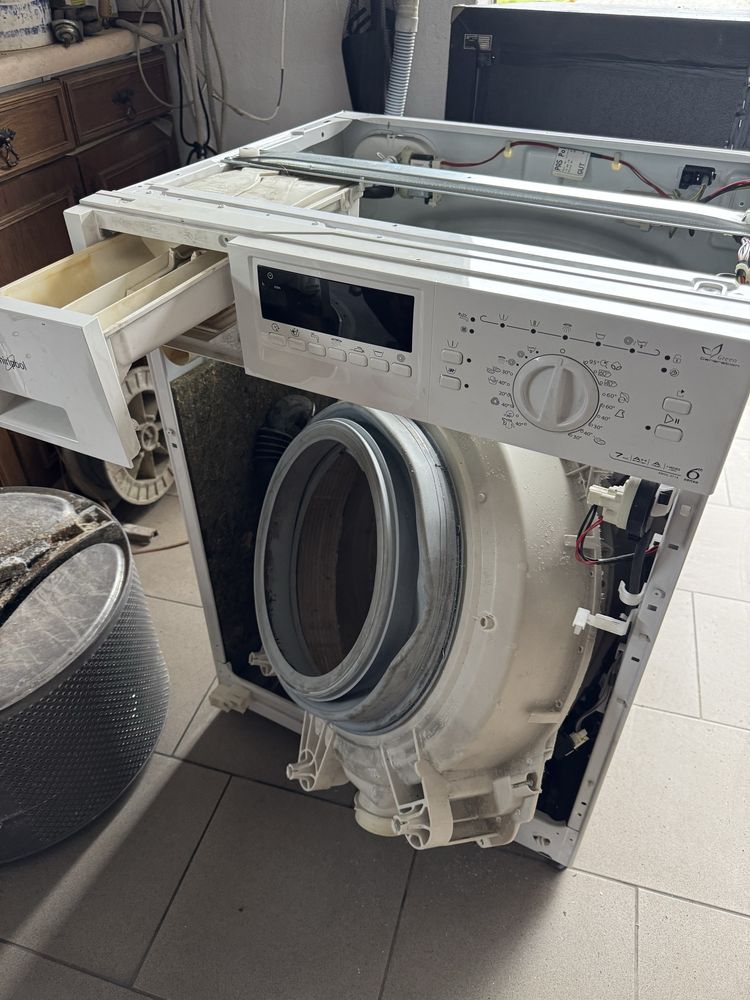 Pralka Whirpool AWOC0714 części