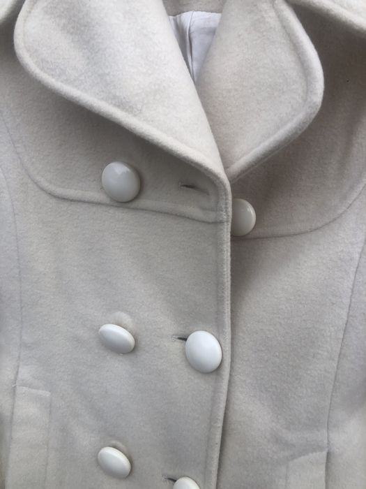 Casaco bege tres quartos Lanidor