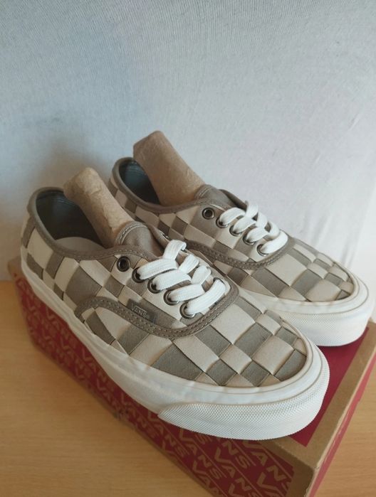 Vans Khaki tamanho 38 novos