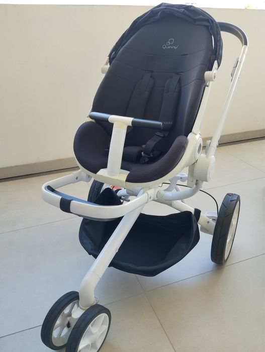 Carrinho Quinny Moodd Black Irony +Babycoque Bebeconfort + Capa
