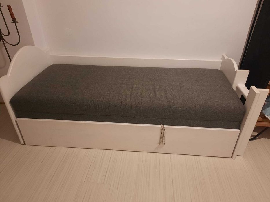 Łóżko z możliwością złożenia piętrowego, rozkładane-  170 cm długości