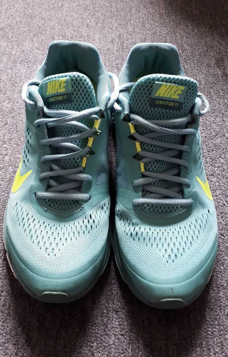 Nike Structure 17 rozmiar 41