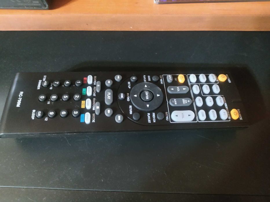 Amplituner ONKYO TX-RS307 + pilot, super stan