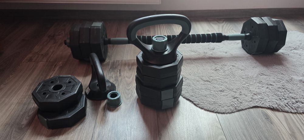Zestaw do ćwiczeń siłowych 4w1 Sztanga Hantle  Kettlebell