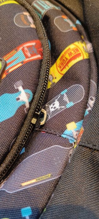 HEAD Skateboards. 3 komorowy plecak szkolny. Ergoback. Stan dobry.