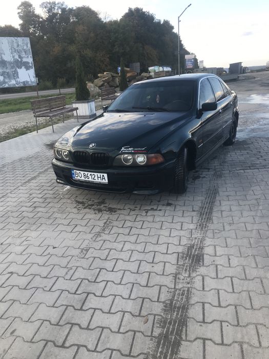 Продам бмв е39 деталі за телефоном