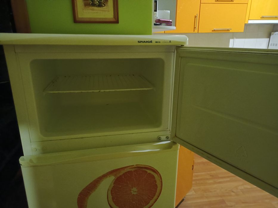 Холодильник Snaige