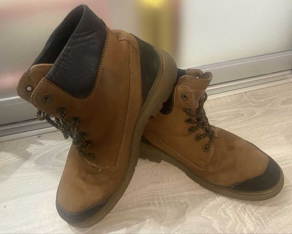 Продам мужскую обувь на подростка р.38-39 б/у