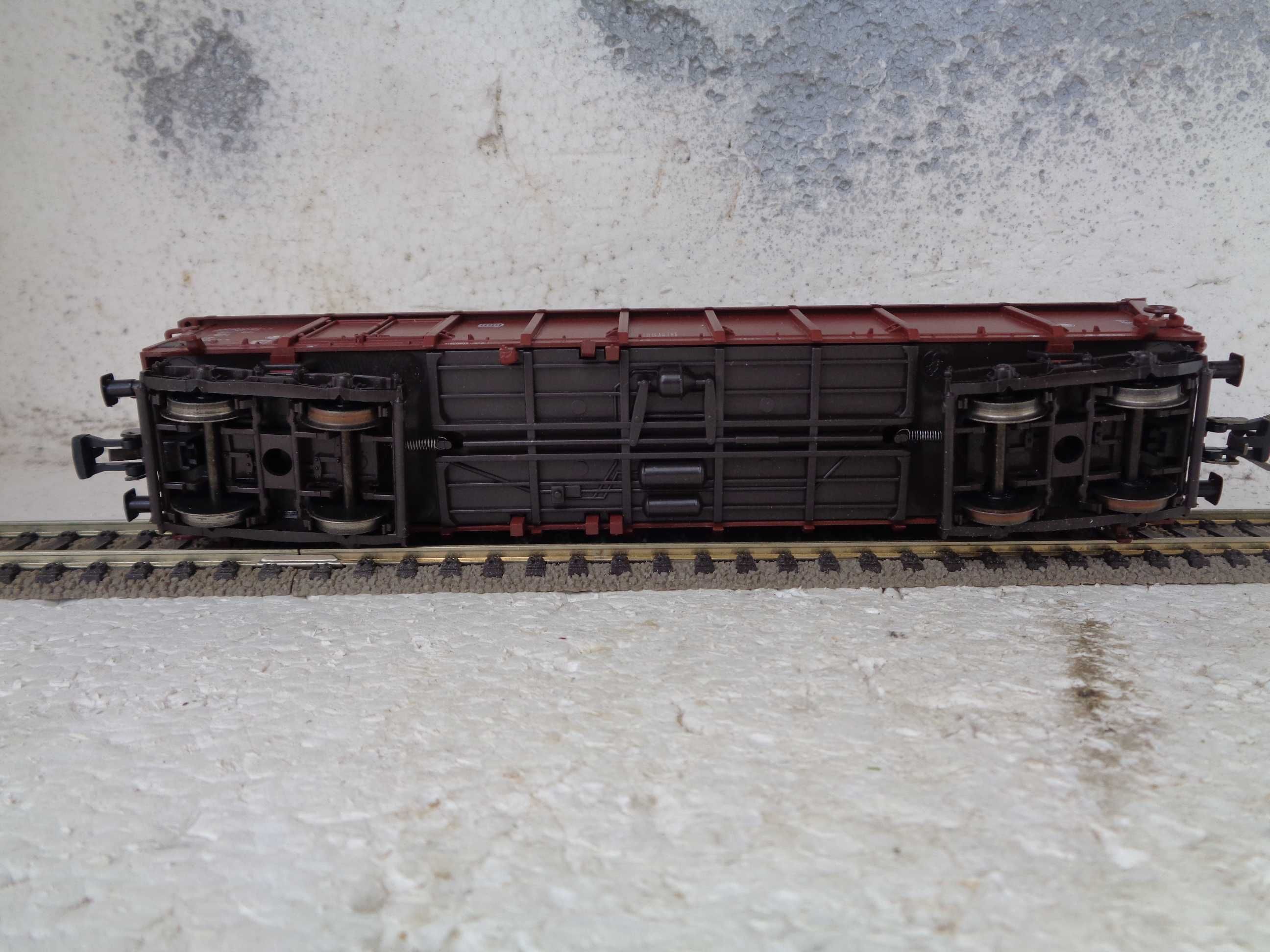 1:87 Vagão mercadorias com tampa de abrir comboio da DB