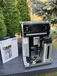 Кавоварка DeLonghi PrimaDonna Exclusive в хорошому стані з Німеччини