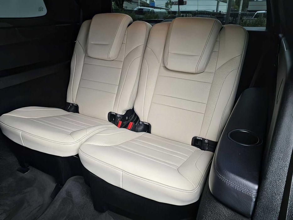 Mercedes-Benz GLS      2019